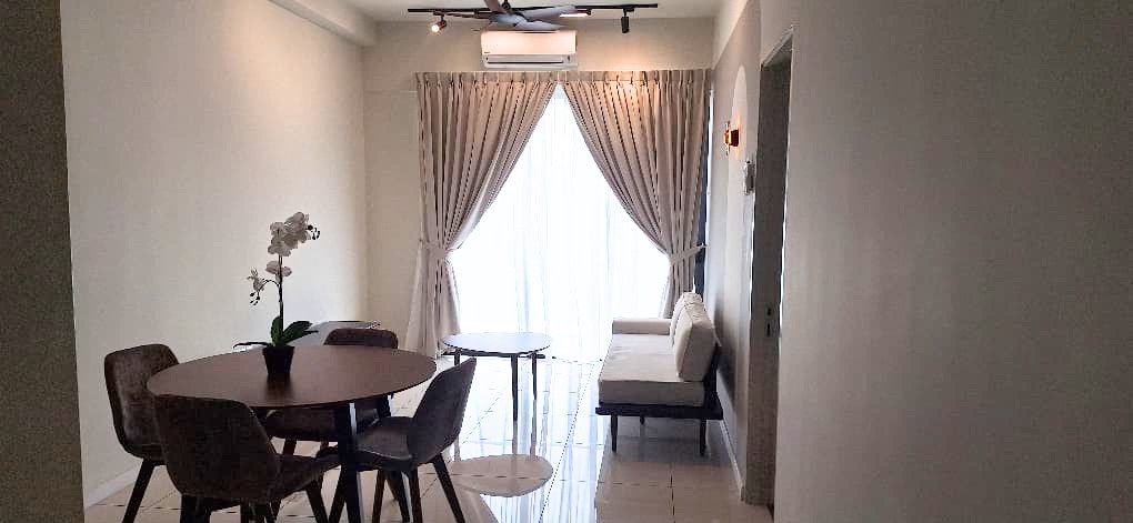 6333 2606 FULLY FURNISH 632sf 1+1 Room The Glenz Glenmarie Shah Alam - photo 1